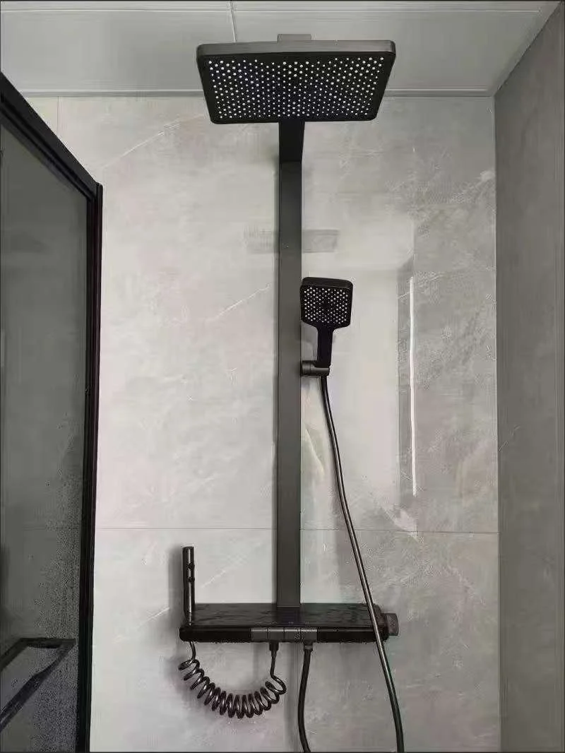 Elektronik dijital duş seti 